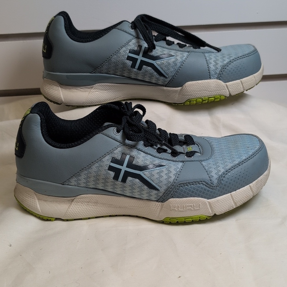 Kuru Quantum Wide Sneakers 7.5 EUC